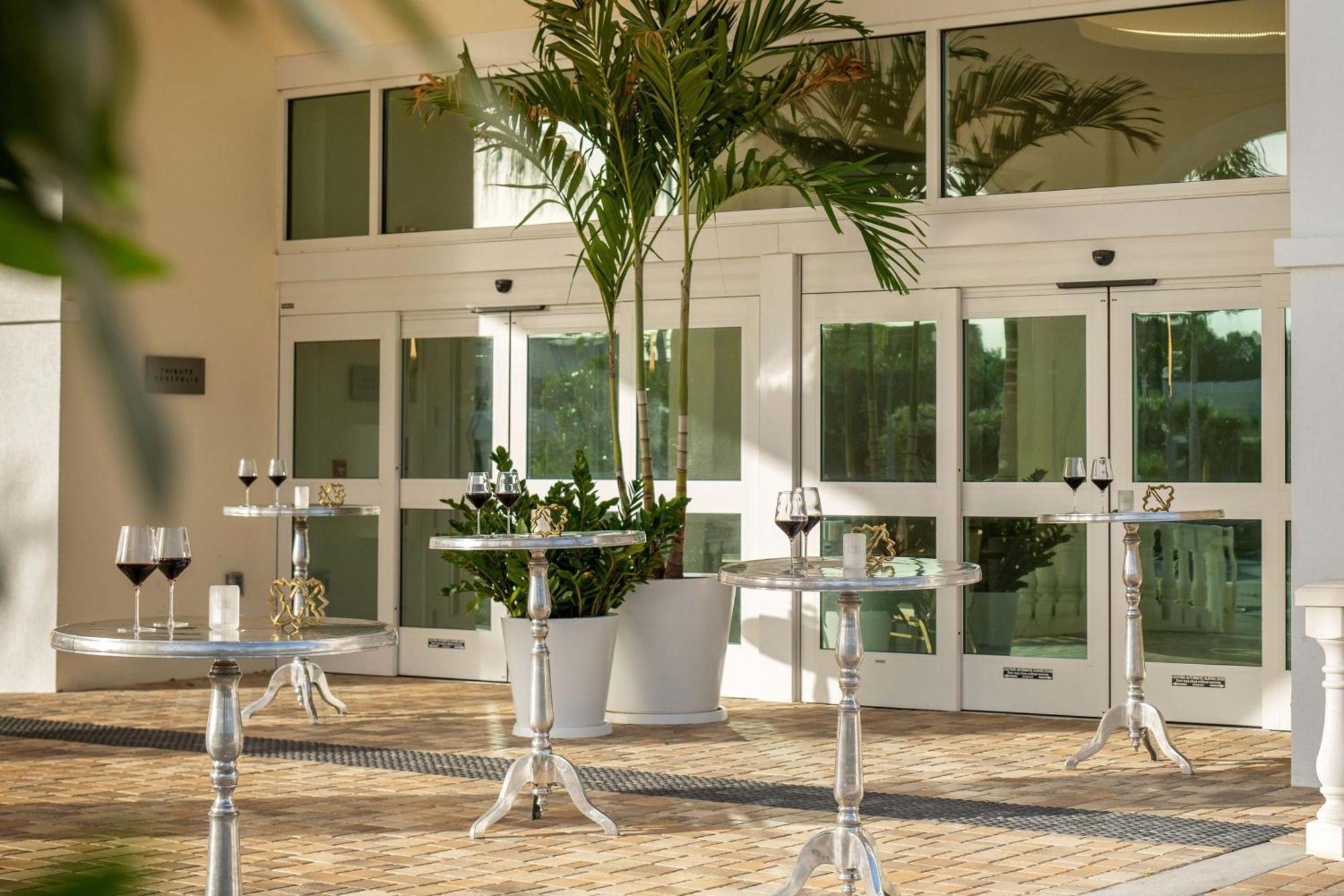 The Karol Hotel, St. Petersburg Clearwater, A Tribute Portfolio Hotel Bagian luar foto